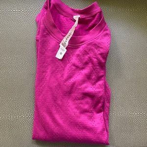 Lululemon Fuschia Swiftly Breathe Long Sleeve Top